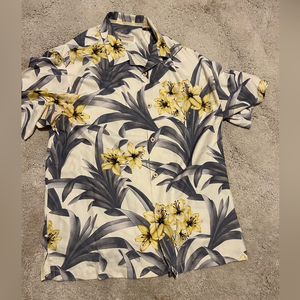 Tommy Bahama Short Sleeve Hawaiian Shirt Mens Large Multicolor Floral 100% Silk